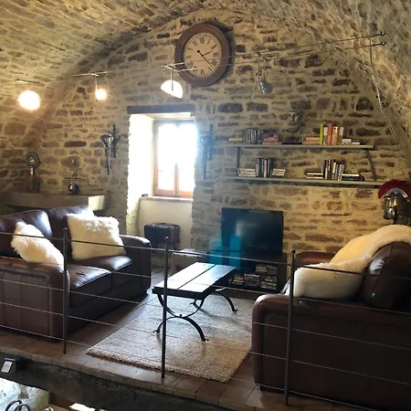 Umbrian Retreat In With A Pool * Pietralunga (Umbria)