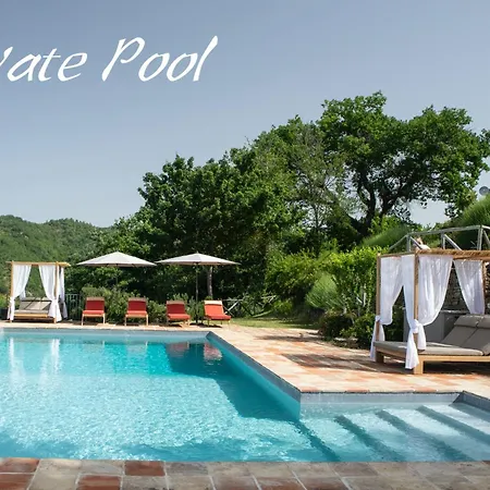 Umbrian Retreat In With A Pool 度假居 *