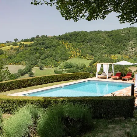 Umbrian Retreat In With A Pool